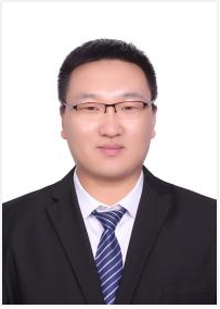 张  鑫