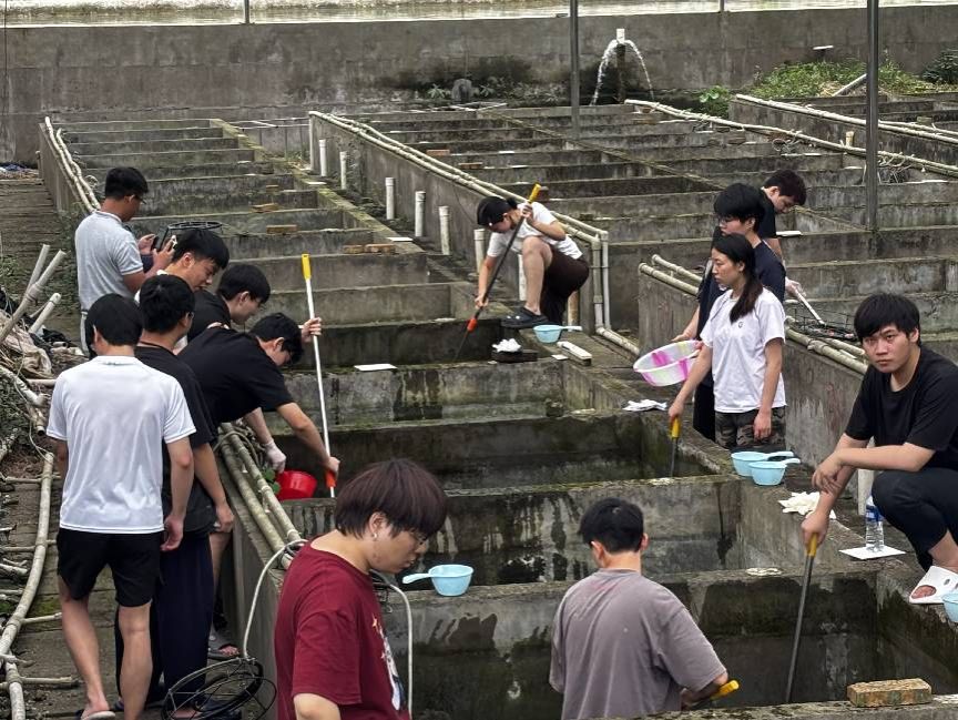 以水为媒践真知！2023级水产养殖学专业开展综合课程实习